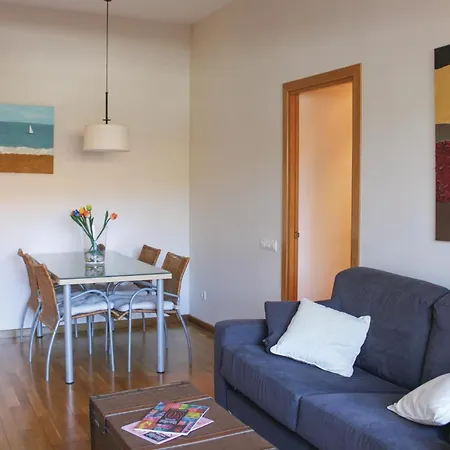 2 Bedroom Lovely In
